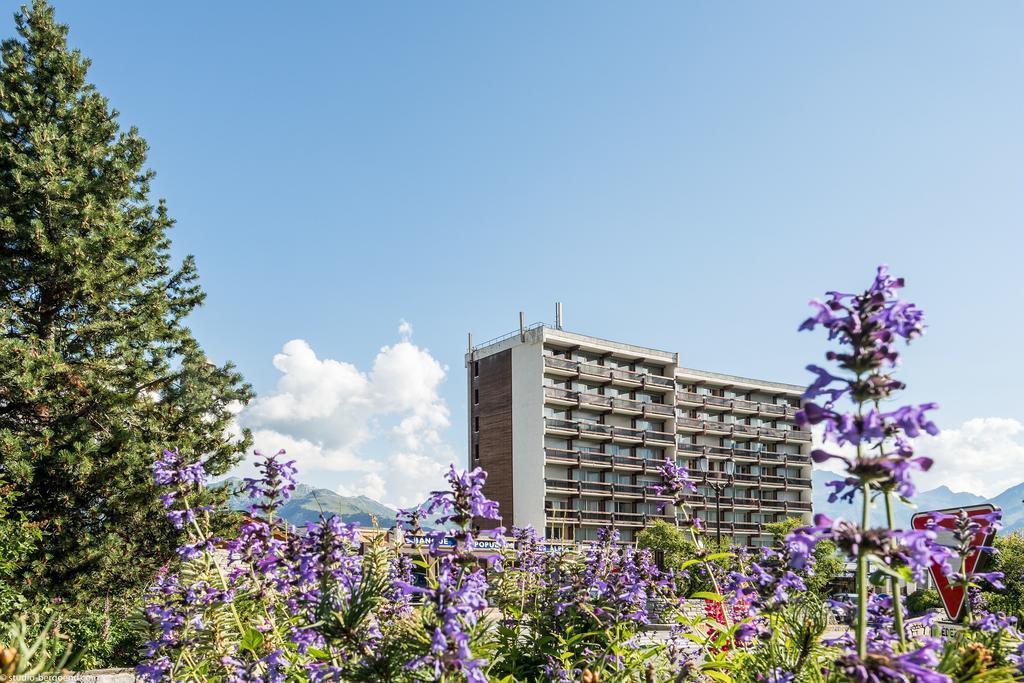 كورشوفيل Residence Pierre & Vacances Les Ecrins المظهر الخارجي الصورة
